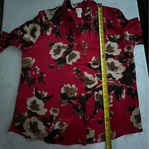 Chico's Burgundy Floral V Neck Blouse, Size 2/12 - Picture 9 of 16